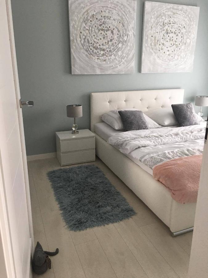 Studio 33 Z Ogrodem Pogorzelica  Ngoại thất bức ảnh